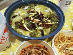 -太二酸菜鱼(武汉光谷保利店)