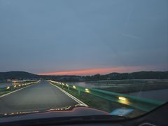 -金孔雀温泉旅游度假村