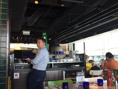 -Pizza Express(机场T1店)