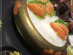 -鲑属寿司·火山石烧和牛(南城店)