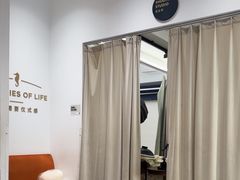 -海马体照相馆(万菱汇店)