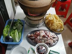 -威邵鸡煲(西华路总店)