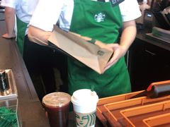 -星巴克(汇亚大厦店)