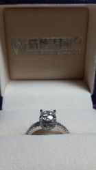 点击看大图 android_upload_pic-威德钻石-克拉钻大本营(南京东路店)