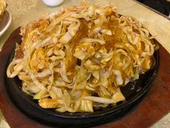 -鹤乡东北菜(崮山路店)