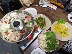 -Thai Market Restaurant( 04 Tran Quoc Toan)