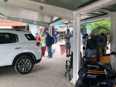 -一嗨租车(凤凰机场店)