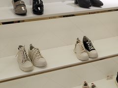 -云柏鞋业(十里堡店)