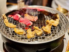 -草家酱蟹炭火烤肉店(珲春南路一店)