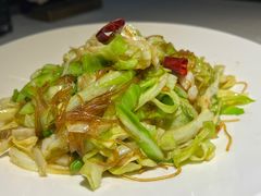 炝炒圆白菜粉丝-旺顺阁鱼头泡饼(常营店)