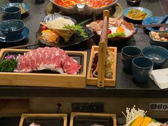 -湊湊火锅·茶憩(打浦桥日月光店)