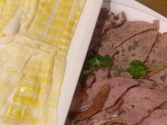 -杨肥肠火锅大排档(火车站花园店)