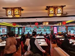 大堂-潮泰牛肉火锅 · 创于1992年(车公庙店)