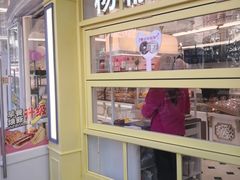 -85度C(生甜甜圈研究工坊·上海平凉店)