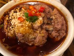 聪明的大脑-炉小二铜锅牛蛙•川湘菜(三里屯店)
