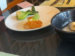 -JW万豪厨房餐厅·滨海草坪烧烤·海鲜·海景(三亚绿发山海天JW万豪酒店)