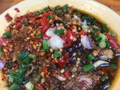 -拈签一笑黄牛肉辣卤串串