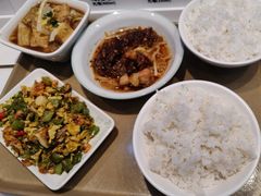 -老乡鸡(新邻天地店)