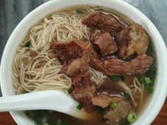 牛腩面-周门传统竹升面