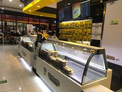 自助取餐区-周黑鸭(北京南站七店)