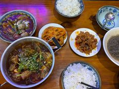 -爆炸头阿姨小四川正宗川味小吃(无任何分店)