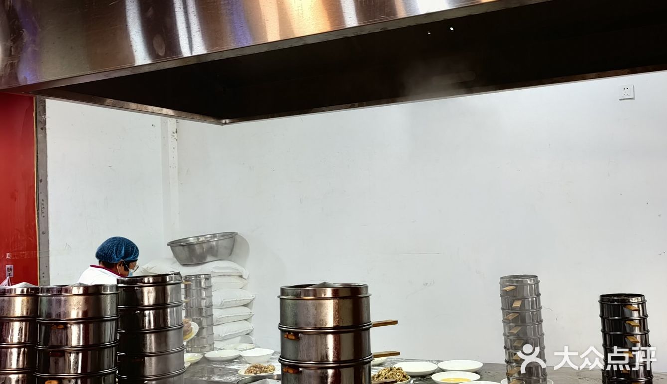 总店的气势！