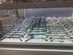 -华彬眼镜专业渐进配镜(潘家园店)