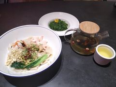 -鸽子侯·家宴·平价海鲜(市图书馆店)