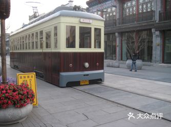 北京前门大街，可以说是北京非常古老的一条街了