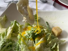 凯撒沙拉-弘雅饭店