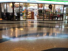 -全家便利店(金鱼胡同店)