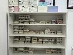 -雅悦齿科(顾村公园店)
