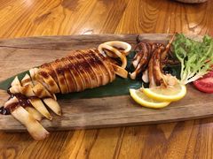 -more than meow吴止猫主题餐厅(承德 中船汇店)