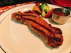 -食间牛排(重庆路万达店)