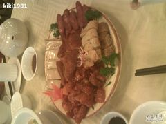 乳猪拼盘-佛有缘素食馆·荔湾老字号(陈家祠首店)