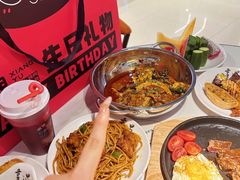 -享遇.锅姥姥牛排海鲜自助(小寨店)
