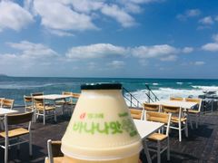 -Cafe Aewol Monsant