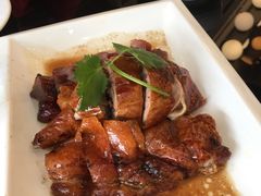 烧腊双拼-玉兰苑一等茶餐厅