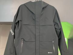 -迪桑特DESCENTE(北京三里屯BLANC店)