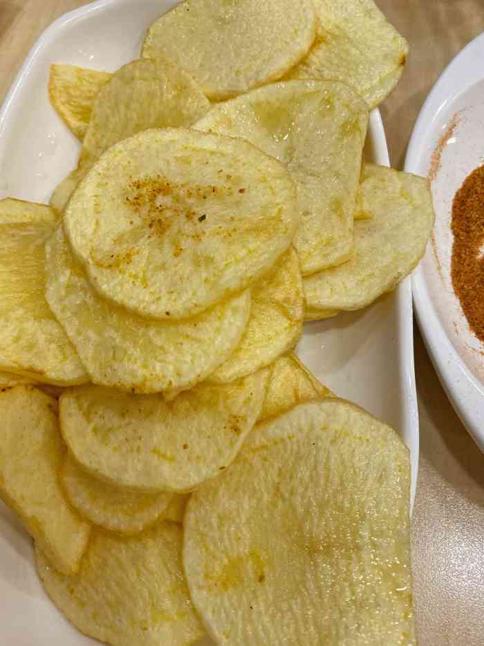 贺小厨-"[薄荷]环境:第一次见装修内部用的是木."-大众点评移动版