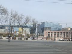-泉城广场