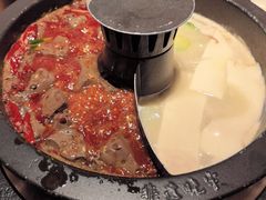 -晓宇重庆火锅(西安荟聚店)