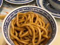 -广信牛奶甜品世家(台东店)