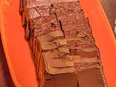 -洞庭洲·防空洞火锅·烧烤·铜锅涮肉(新百广场店)