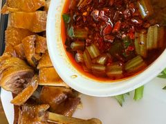 -湖泉水云间餐厅·弥勒地道菜(B座店)