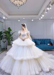 -艾慕婚纱礼服馆(和平店)
