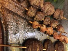 烤串拼盘-坂吉屋·居酒屋深夜食堂(龙湖店)