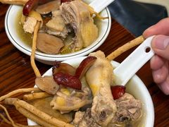-威邵鸡煲(西华路总店)