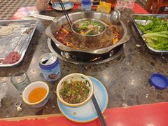 -金鼎雪山牦牛杂火锅(理县总店)