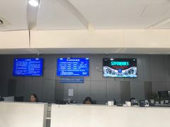 -包玉刚游泳场(黄龙恒励大厦店)